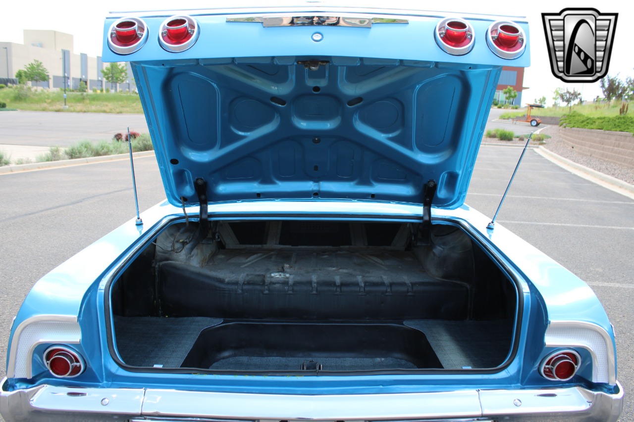 1964 Chevrolet Impala 19