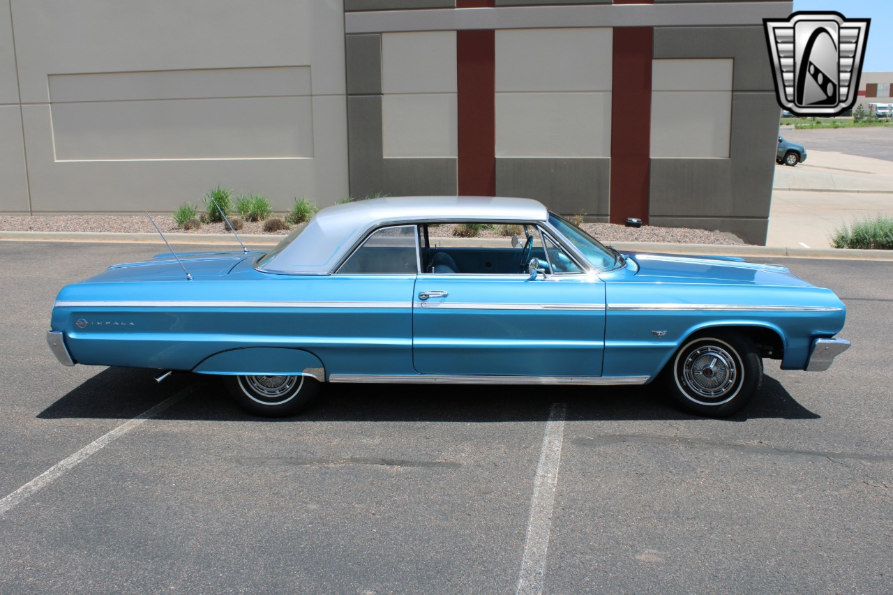 1964 Chevrolet Impala 37