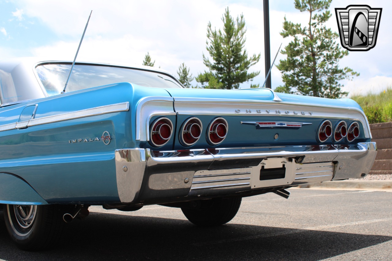 1964 Chevrolet Impala 43