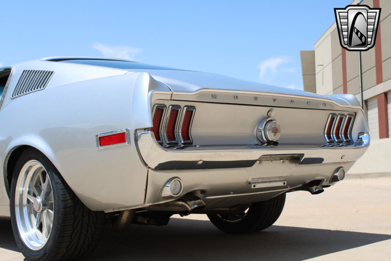 1968 Ford Mustang 10