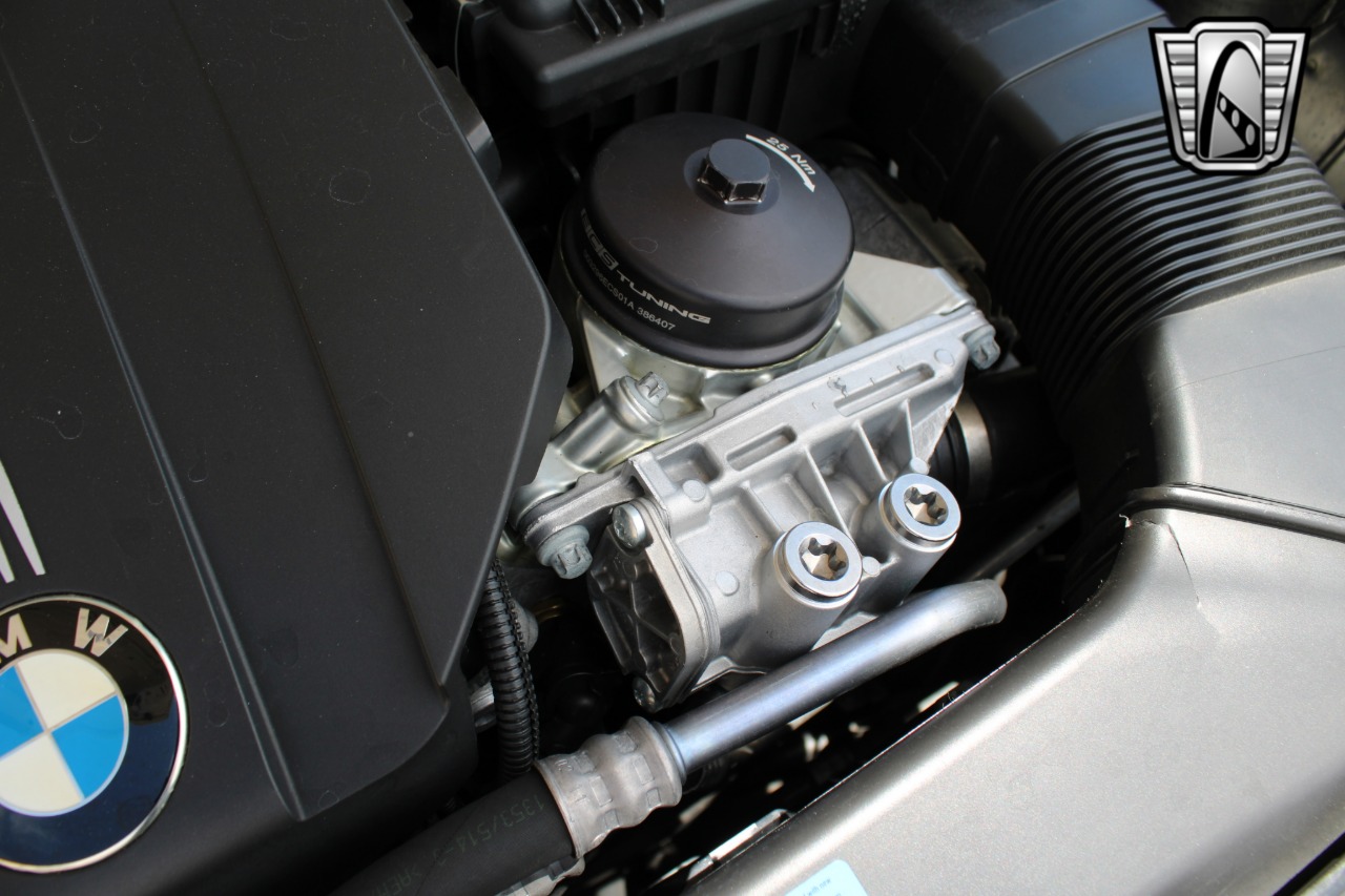 2011 BMW 3 Series 69
