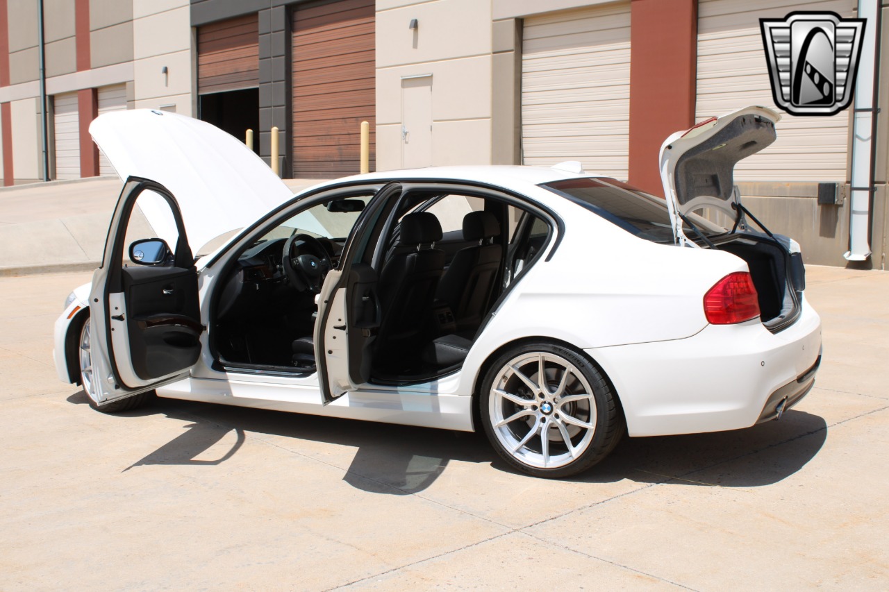 2011 BMW 3 Series 55