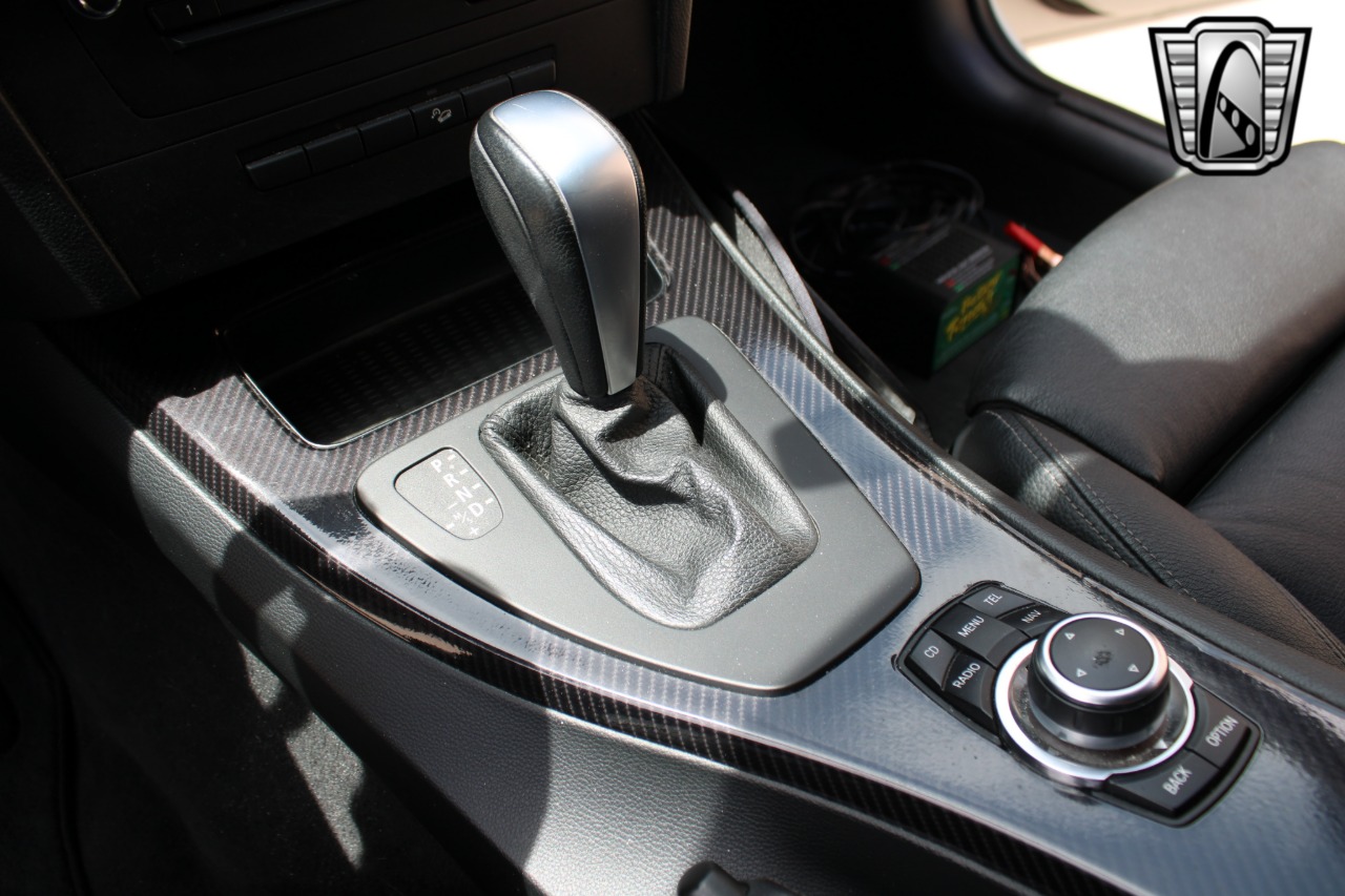 2011 BMW 3 Series 99