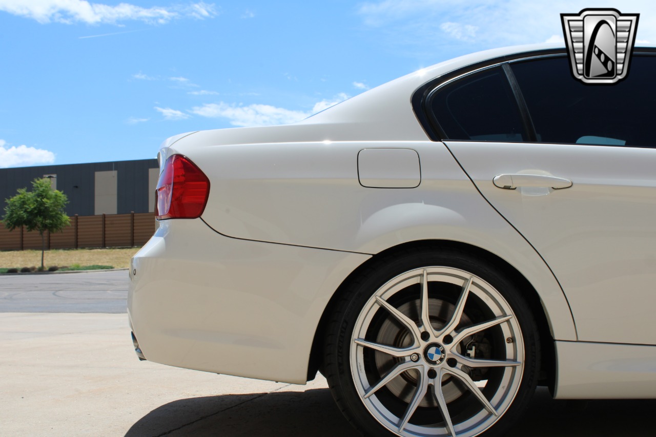 2011 BMW 3 Series 45
