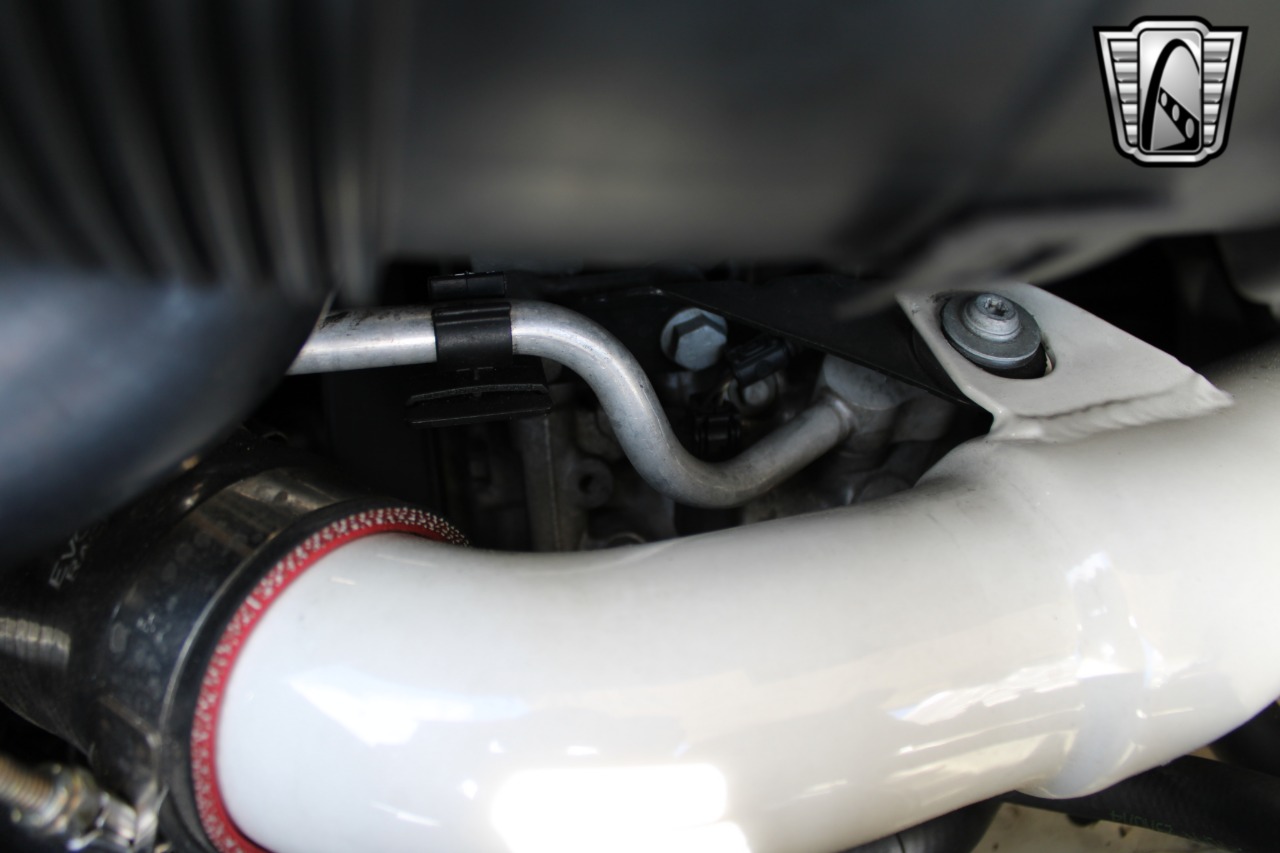 2011 BMW 3 Series 65
