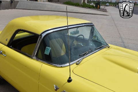 1955 Ford Thunderbird image 89