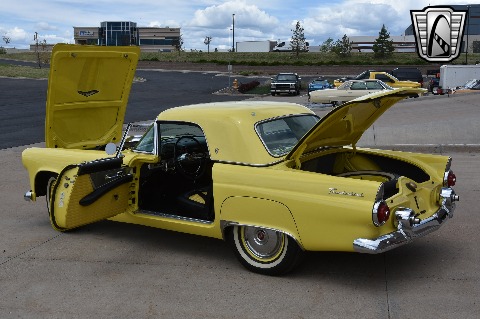 1955 Ford Thunderbird image 32