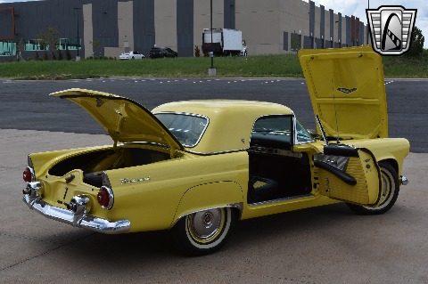 1955 Ford Thunderbird image 33