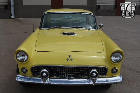 1955 Ford Thunderbird image 18