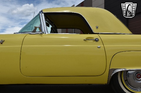 1955 Ford Thunderbird image 20