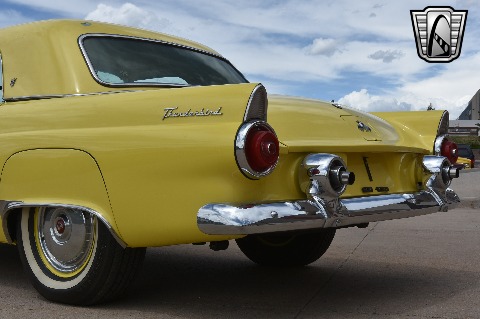 1955 Ford Thunderbird image 22