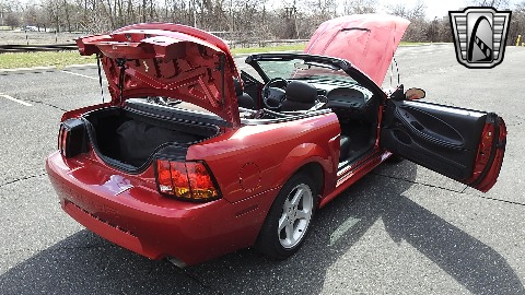 2001 Ford Mustang image 82