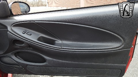 2001 Ford Mustang image 114