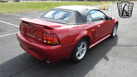 2001 Ford Mustang image 21