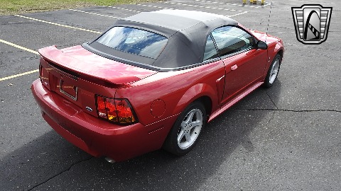 2001 Ford Mustang image 22