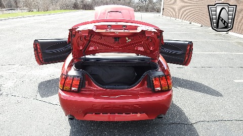 2001 Ford Mustang image 80