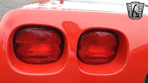 1990 Chevrolet Corvette image 57