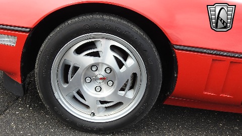 1990 Chevrolet Corvette image 34