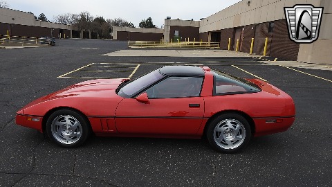 1990 Chevrolet Corvette image 9