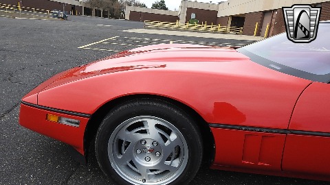 1990 Chevrolet Corvette image 10