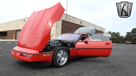 1990 Chevrolet Corvette image 69