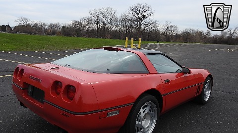 1990 Chevrolet Corvette image 20