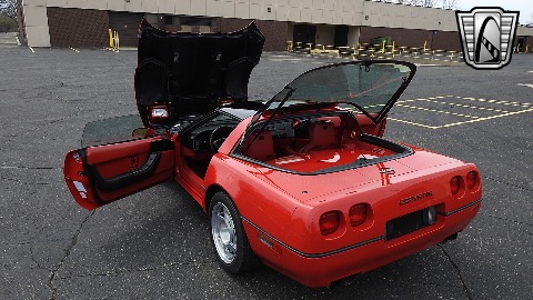 1990 Chevrolet Corvette image 77