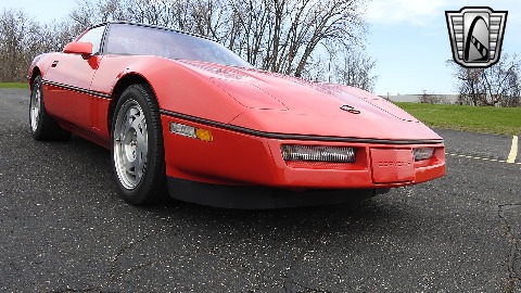 1990 Chevrolet Corvette image 28