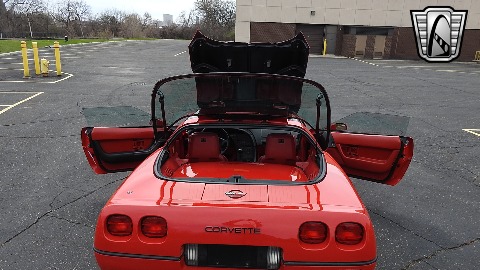1990 Chevrolet Corvette image 80