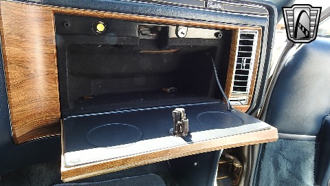 1985 Cadillac Fleetwood image 110