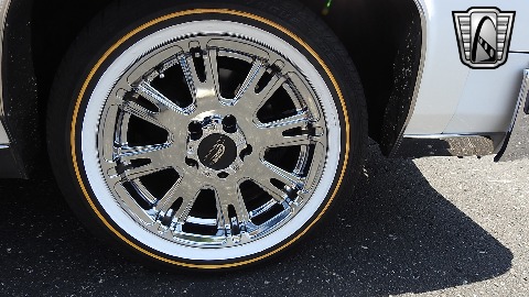 1985 Cadillac Fleetwood image 37