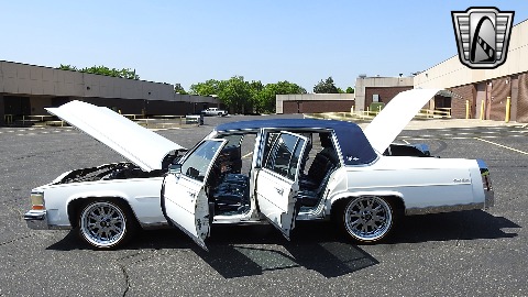 1985 Cadillac Fleetwood image 71