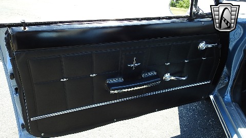 1966 Chevrolet Corvair image 102