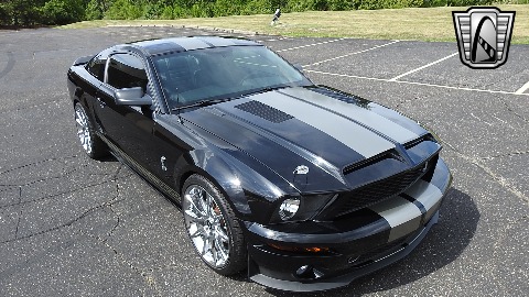 2007 Ford Mustang image 32