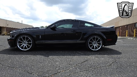 2007 Ford Mustang image 8