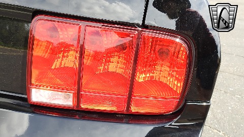 2007 Ford Mustang image 63