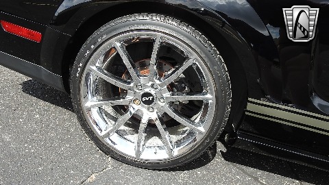 2007 Ford Mustang image 38