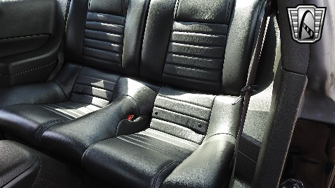 2007 Ford Mustang image 117