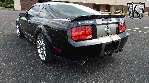 2007 Ford Mustang image 15