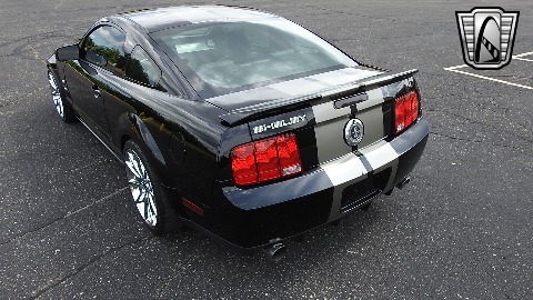 2007 Ford Mustang image 16