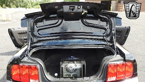 2007 Ford Mustang image 120