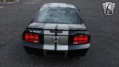 2007 Ford Mustang image 20