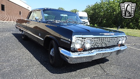 1963 Chevrolet Impala image 29
