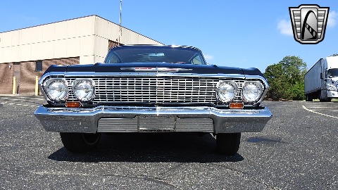 1963 Chevrolet Impala image 31