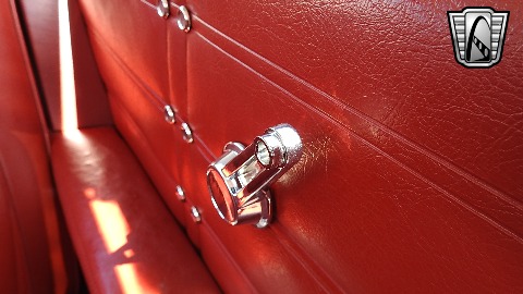 1963 Chevrolet Impala image 136