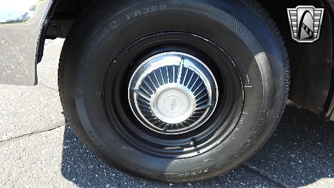 1963 Chevrolet Impala image 34