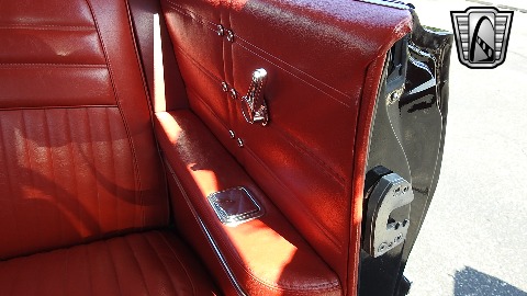 1963 Chevrolet Impala image 114