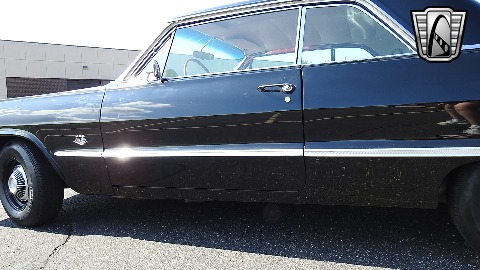 1963 Chevrolet Impala image 11