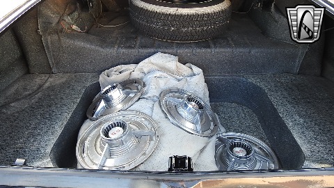 1963 Chevrolet Impala image 117