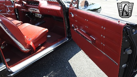 1963 Chevrolet Impala image 122